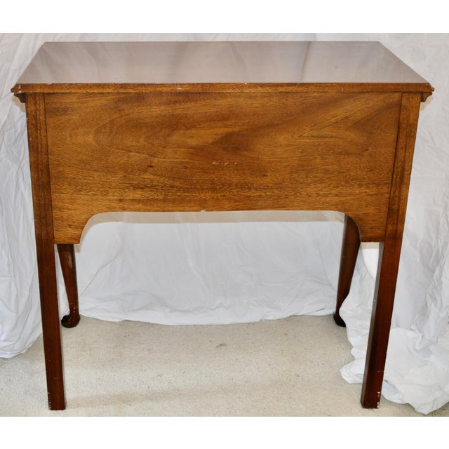Mid 20th Century Dresser Chest Queen Anne Mahogany For Sale - Image 4 of 4