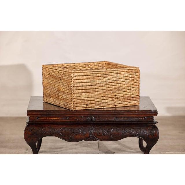 Vintage Country Style Rectangular Rattan Storage Box with Removable Tray Lid For Sale - Image 12 of 12