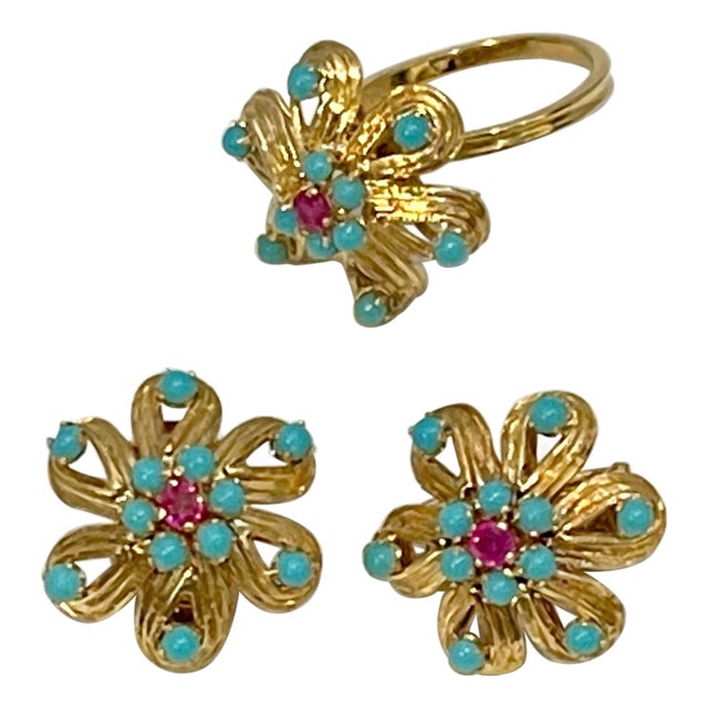 4 Ct Natural Turquoise & Ruby 18 Kt Yellow Gold Flower Ring & Earring Set 20Gm For Sale