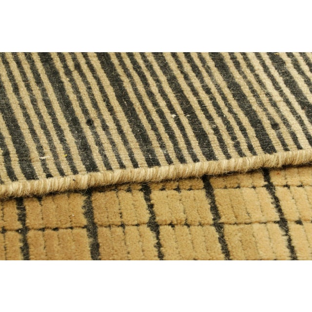 Beige Rug & Kilim’s Gradient Rug in Creamy Beige-Brown Ombre Grid and High-Low Texture For Sale - Image 8 of 8
