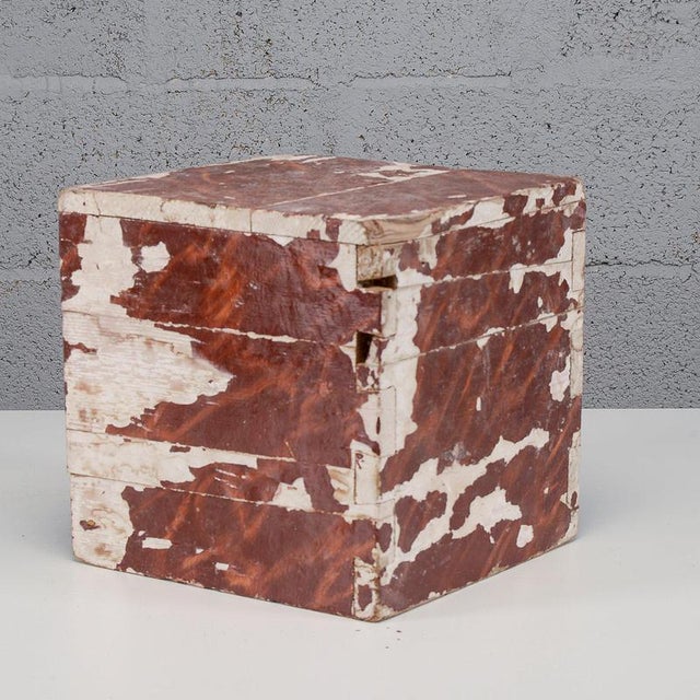 This charming vintage piece of furniture, crafted from lacquered wood, embodies industrial style and vintage design,...