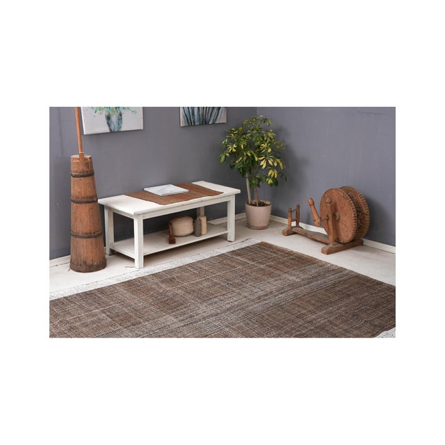 Brown & Gray Vintage Modern Kilim Rug - 6`9″ X 9`10″ For Sale In Los Angeles - Image 6 of 6