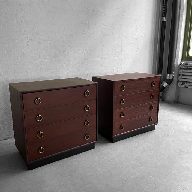 Wood Pair of Mid 20th Century Hollywood Regency Mahogany Dressers For Sale - Image 7 of 12