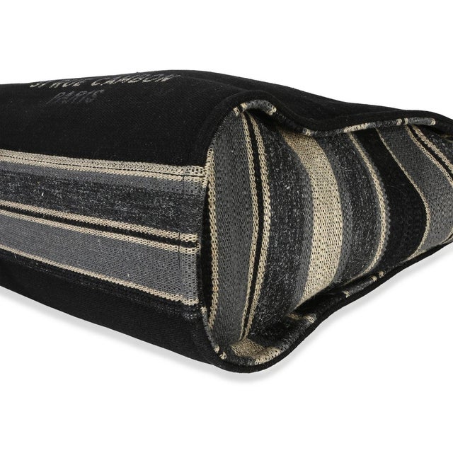 Blue Canvas Striped Small Deauville Shopping Tote For Sale In New York - Image 6 of 7