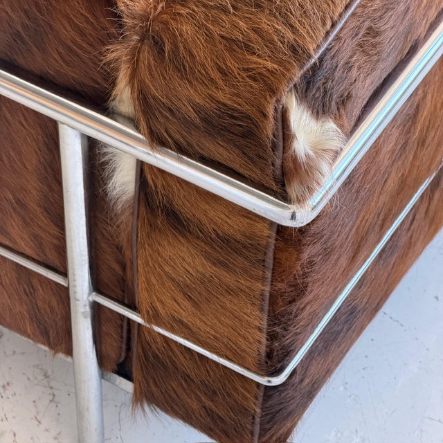 1970s Lc3 Grand Modele Armchair by Le Corbusier for Cassina in Cowhide For Sale In Chicago - Image 6 of 7