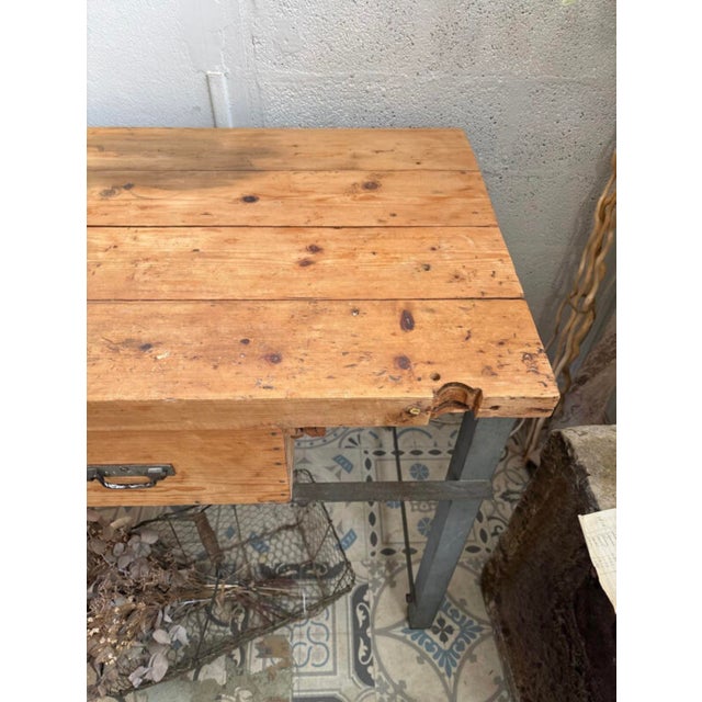 Industrial Workbench in Fir and Metal, 1940s For Sale - Image 3 of 9