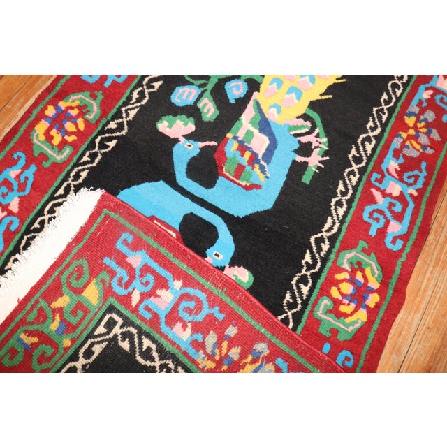 Vintage Tibetan Vase Rug - 3' x 5'6" For Sale In New York - Image 6 of 6