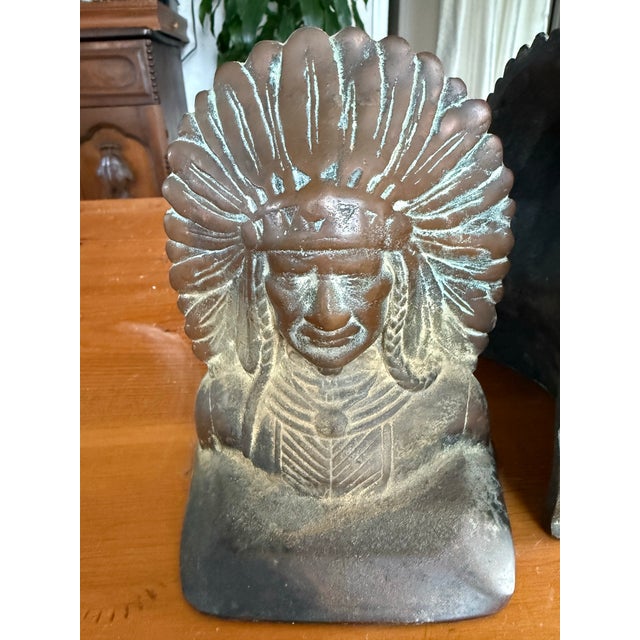 American Mid 20th Century Indian Head Cast Iron Bookends For Sale - Image 3 of 12