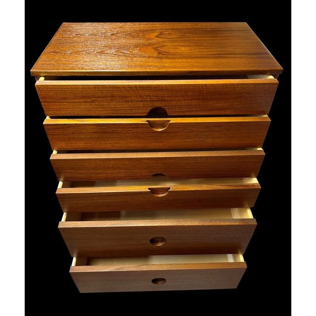 A stylish and useful piece by Aksel Kjersgaard, looks good enough for a lounge, and has enough storage for the bedroom....