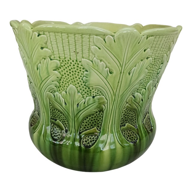 19th Century Decorative Majolica Jardinière For Sale