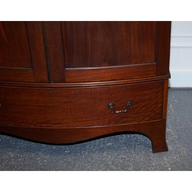 Brown Antique English George III Linen Press For Sale - Image 8 of 18