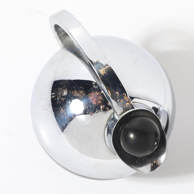 Art Deco "Spherical Miracle" Chrome & Bakelite Thermos Bottles by Raymond Loewy For Sale - Image 13 of 16