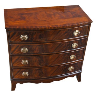 Niagara Furniture Mahogany Four Drawer Chest For Sale