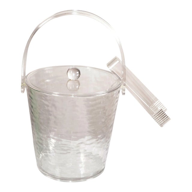 1980s Vintage Grainware Transparent Lucite Clear Acrylic Ice Bucket Lid Tongs For Sale