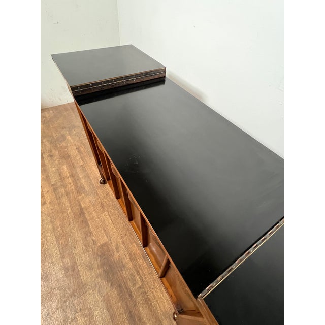 Mid-Century Modern Kent Coffey Mid-Century Modern Bar / Drinks Serving Cart With Expandable Top For Sale - Image 3 of 12