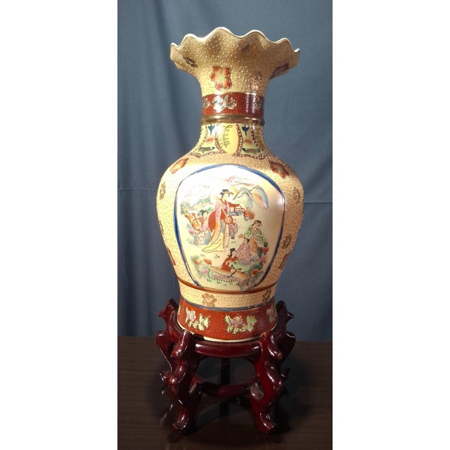 Decorative Polychrome Chinese Vase, 1890s For Sale - Image 10 of 10