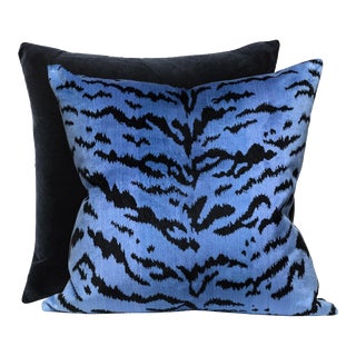 The House of Scalamandré Tigre/Indus Pillow, Blues & Black For Sale