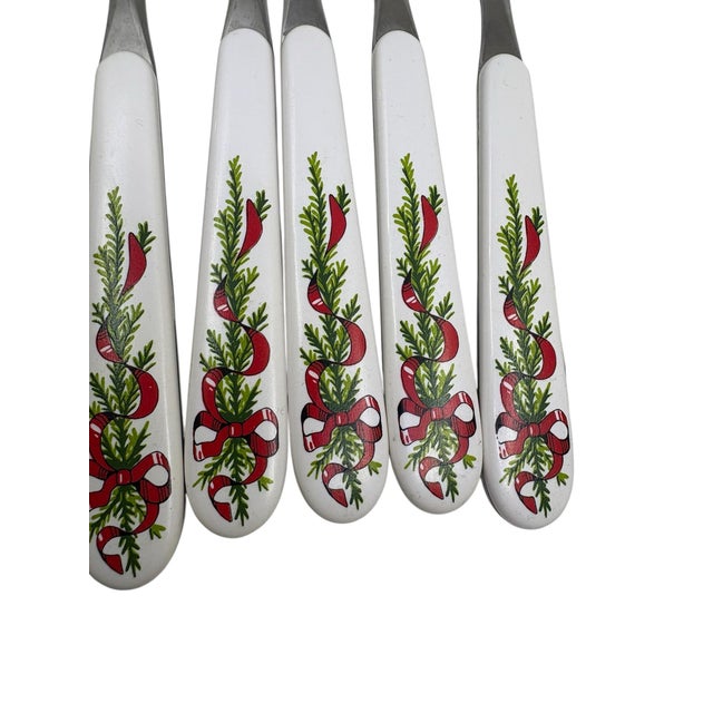 Metal Oneida Christmas Bow Stainless Steel Silverware 8 Piece Setting- 40 Pieces For Sale - Image 7 of 9