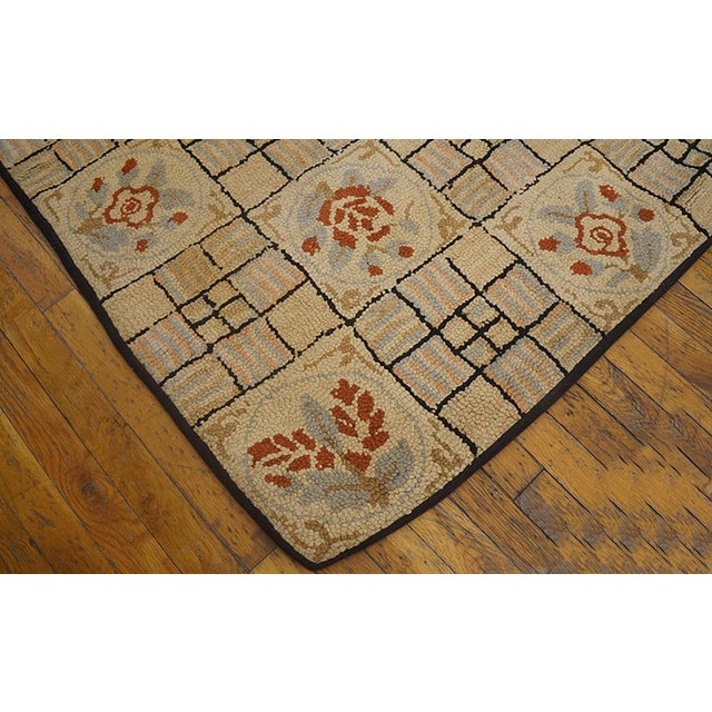 Early 20th Century 1930s Ivory Geometric Folk Art Antique American Hooked Rug 4' X 7'1" Handknotted Wool Carpet For Sale - Image 5 of 5