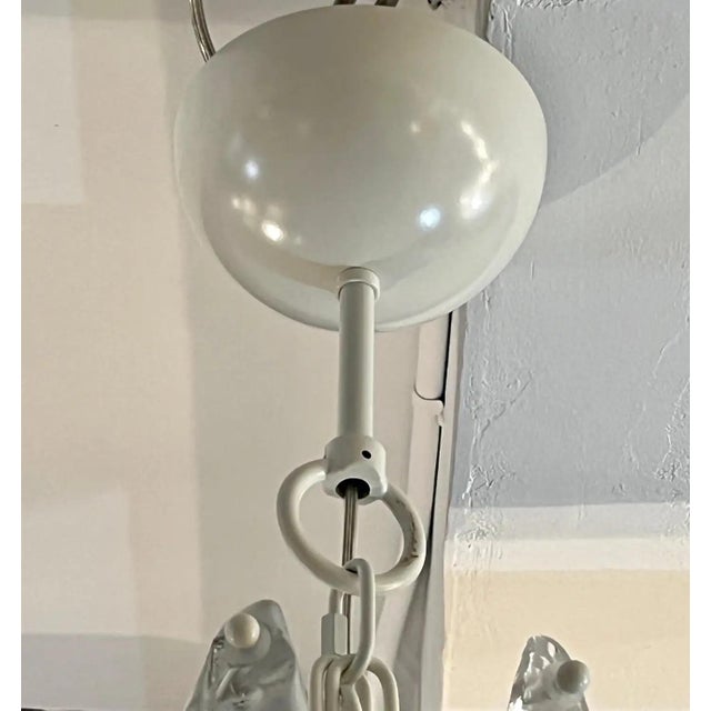 Modern Italian Silver Gold Frosted White Crystal Murano Glass Icicle Chandelier For Sale In New York - Image 6 of 12