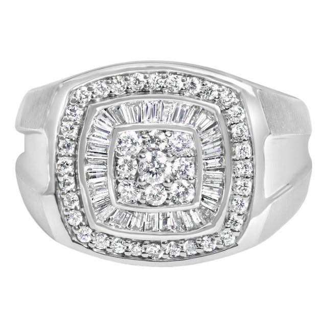 14K White Gold Men's Diamond Band Ring (1 cttw, H-I Color, SI1-SI2 Clarity) For Sale