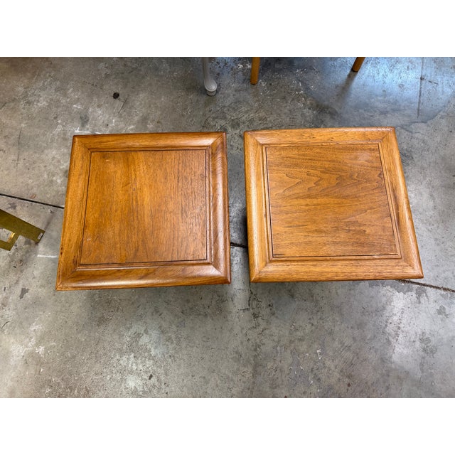Pair of Vintage Mid-Century Modern Square Walnut & Oak Side Tables For Sale - Image 4 of 4