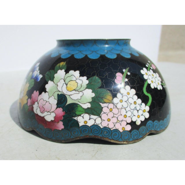 1970s Japanese Cloisonne Bowl For Sale - Image 5 of 8