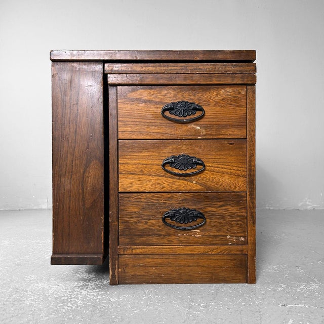 This unique, foldable Japanese desk from the 1960s-'70s combines style and functionality. Dimensions when open: height 39...