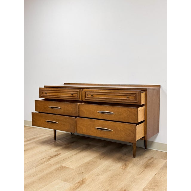 Vintage Dresser Broyhill Sculptra MCM Six Drawer Lowboy Bronze Walnut 1960s For Sale - Image 13 of 16