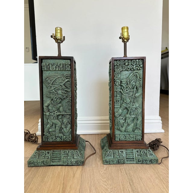 Pair of Vintage Mid Century Modern Zarebski Malachite Mexican Mayan Design Table Lamps For Sale - Image 4 of 11