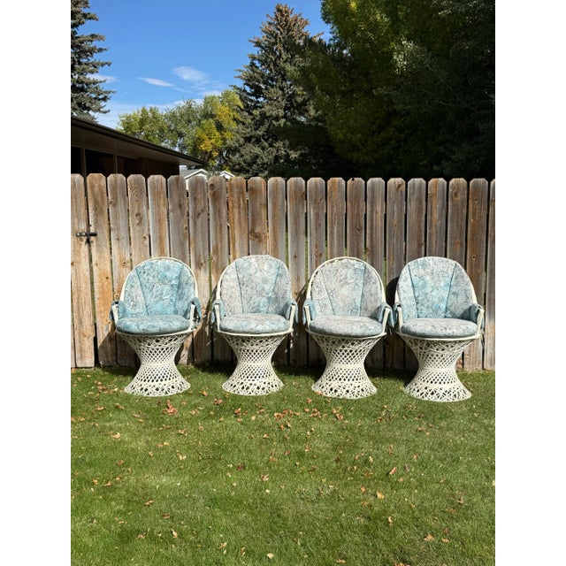 Vintage set of four 1960s fiberglass spun Russell Woodard outdoor patio armchairs. Excellent design and excellent...