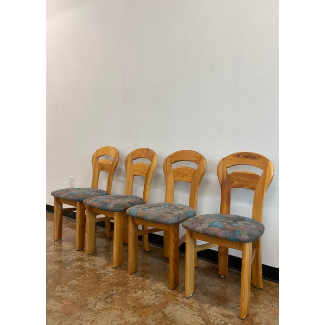 Set of 4 Mid-Century Danish Modern Pine Dining Chairs in "U-Back" Style For Sale - Image 9 of 13