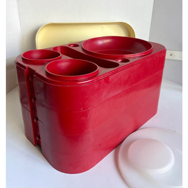 1960's Retro Hampa Red Stacking Plastic Picnic Box for 4 For Sale - Image 9 of 13