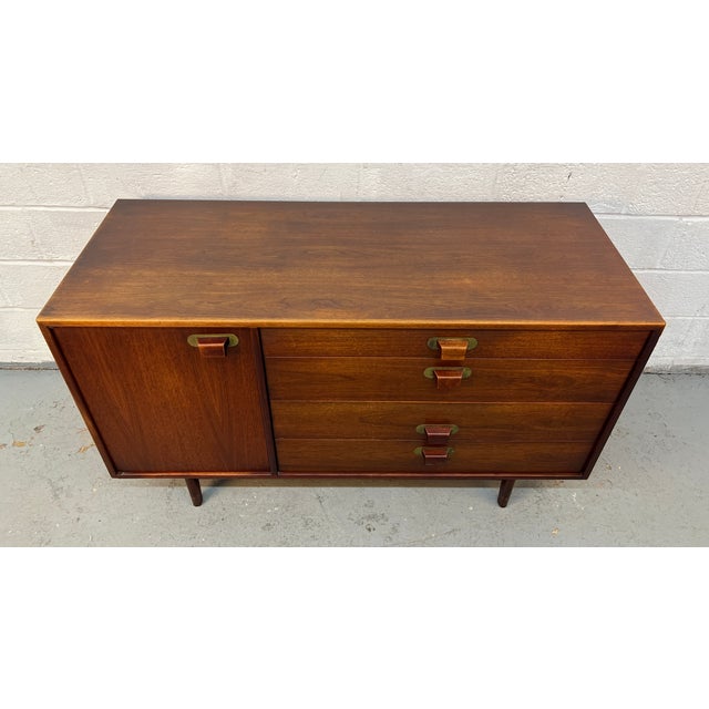 Jens Risom Vintage Jens Risom Four Drawer Walnut Sideboard, Attributed For Sale - Image 4 of 16