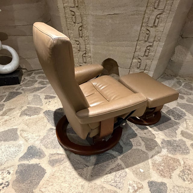 Stressless Leather Recliner and Ottoman Norway Ekornes Scandinavian Modern For Sale - Image 10 of 10