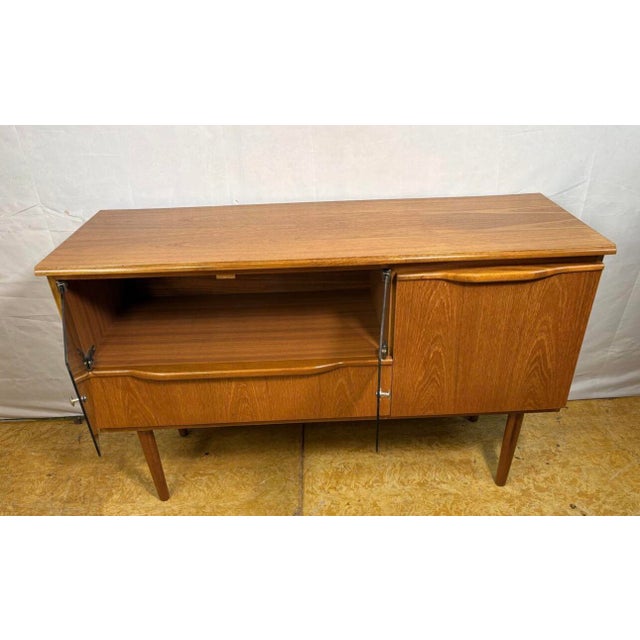 Mid-Century Modern Vintage Danish Sideboard in Teak from Sakol, 1960s For Sale - Image 3 of 11