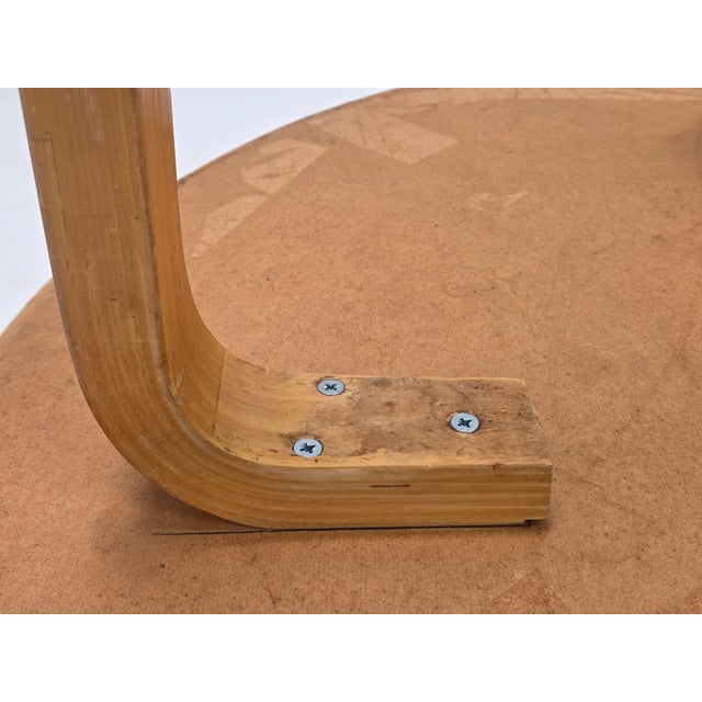 Model 90A Round L-Legged Table by Alvar Aalto for Artek, 1970s For Sale - Image 12 of 13