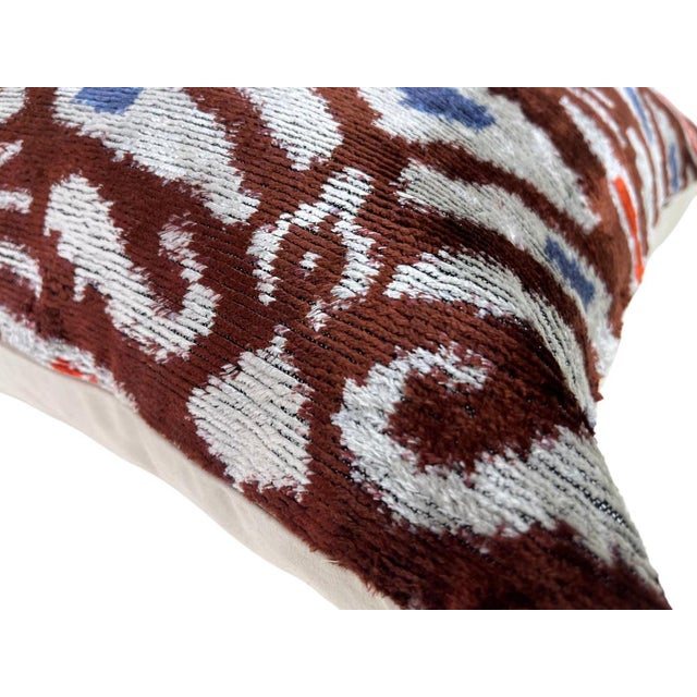 Velvet Silk Cushion Cover with Leaf Design, 2000s For Sale - Image 6 of 11