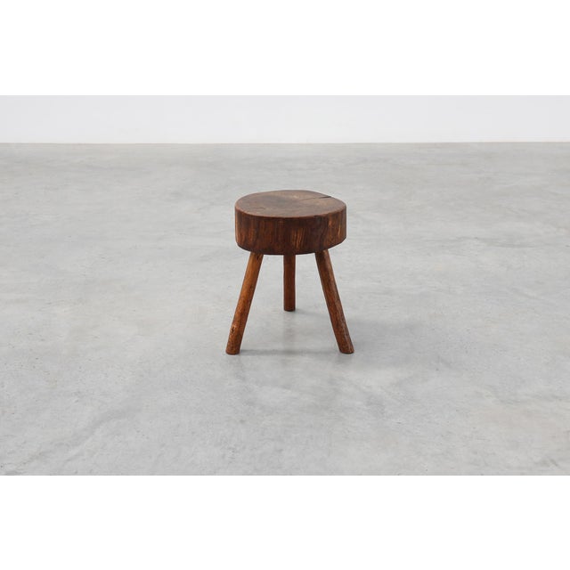 Wood Rustic Oak Tripod Stool with Round Wooden Seat, France, 1920 For Sale - Image 7 of 11