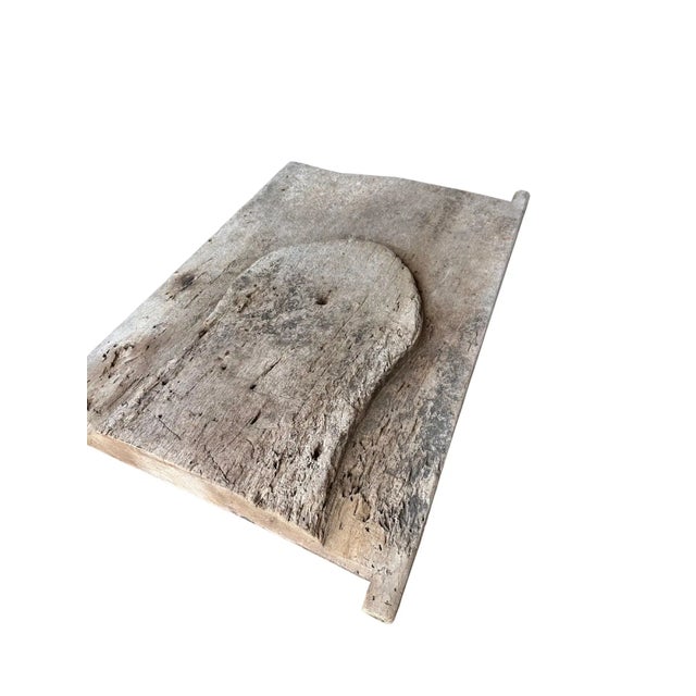 1900 - 1909 Early 20th Century Batak Carved Wooden Tribal Door, Sumatra, Indonesia For Sale - Image 5 of 7