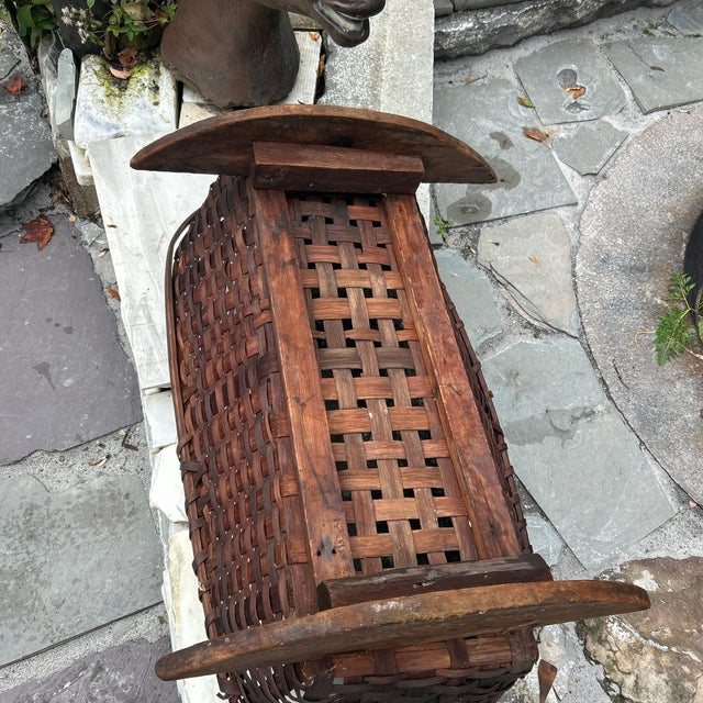 "Inscribed Federal Era C. 1811 Adirondack Woven Splint Baby Cradle Rocker — Hand-Carved 'Heidi 11' Provenance" For Sale - Image 11 of 12