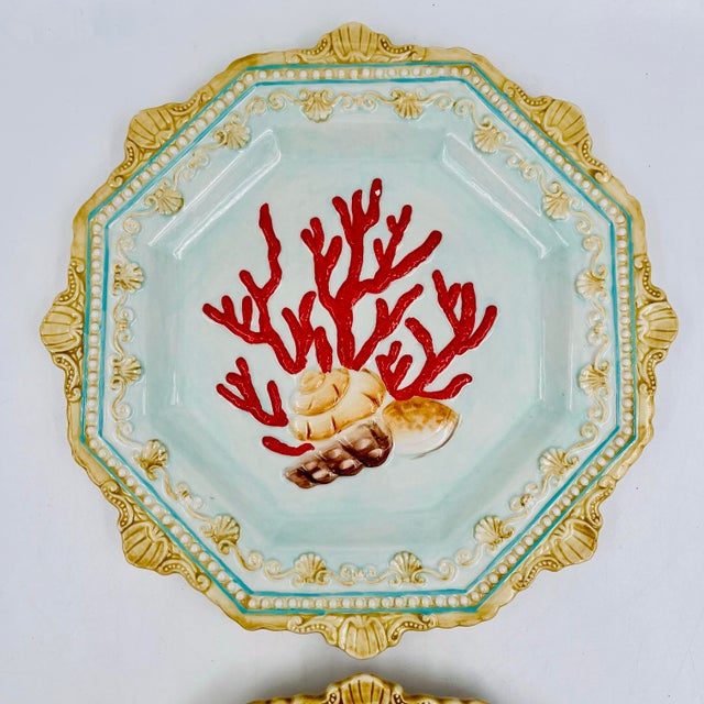 Vintage Zrike Baroque Coastal Shell and Coral Plates by Lisa Levy – Set of 2 For Sale - Image 4 of 13