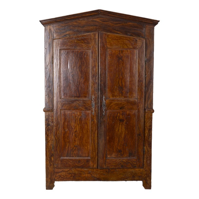 18th Century Classic Walnut Wood Wardrobe For Sale