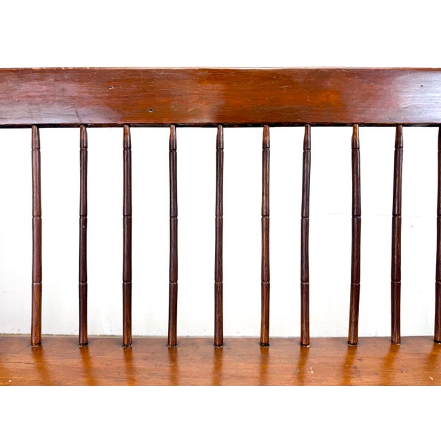 Wood 19th Century American Windsor Faux Bamboo Shaker Style Spindled 8-Leg Settee / Bench For Sale - Image 7 of 12