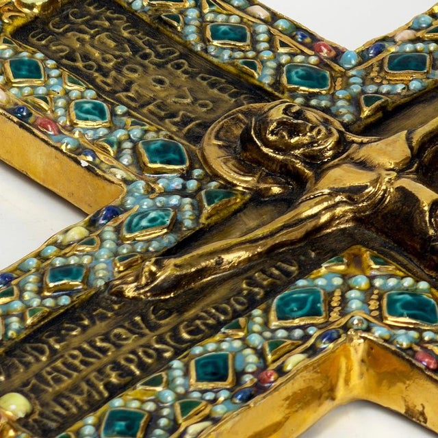 Gilt Ceramic Byzantine Crucifix by Marc Roussel, Vallauris, 1962 For Sale - Image 3 of 12