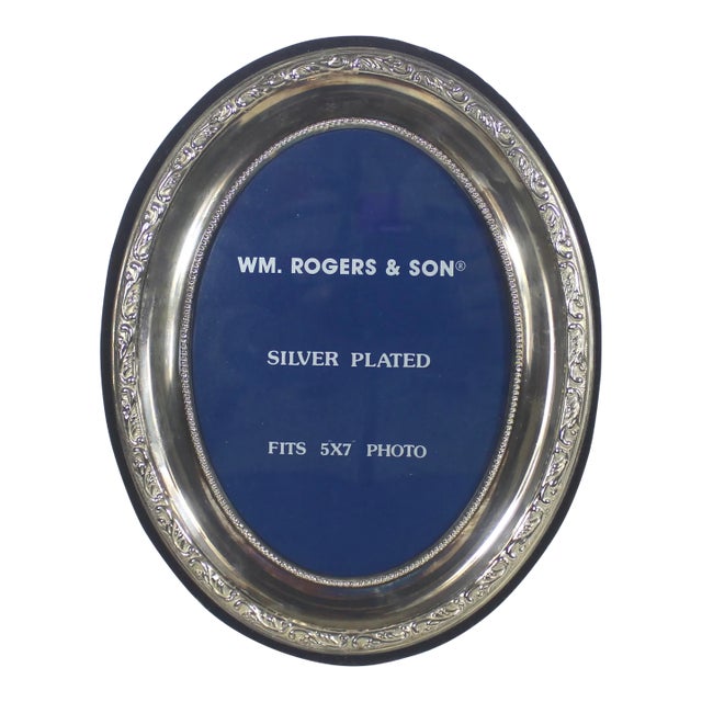 Vintage 5”x7” Silver Plated Picture Oval Photo Frame With Black Velvet Back, Table Top Photograph Frame, Old Patina Ornate Detail For Sale