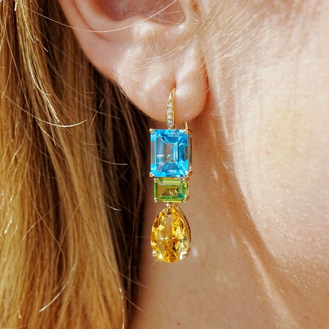 14K Yellow Gold 2 Pieces Natural Topaz｜Swiss Blue｜Emerald-Cut｜Eye Clean Topaz CTW: 6.40 2 Pieces Natural...