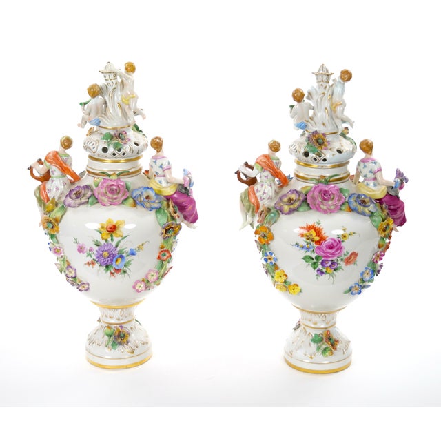 19th Century Meissen Rococo Style Flower-Encrusted Covered Urns From Germany For Sale - Image 13 of 13
