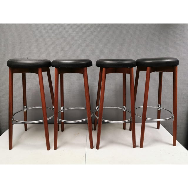 Teak Bar Stools with Black Imitation Leather Seats and Chrome-Plated Metal Footrests from Spøttrup Møbelfabrik, Denmark, 1960s, Set of 4 For Sale - Image 11 of 11