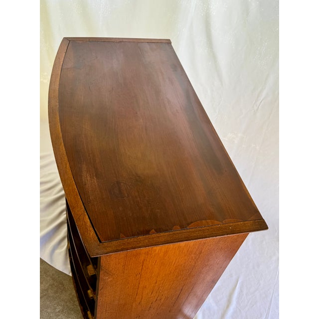 Early 19th Century George III English Bow Front Mahogany Chest on Stand For Sale - Image 10 of 18